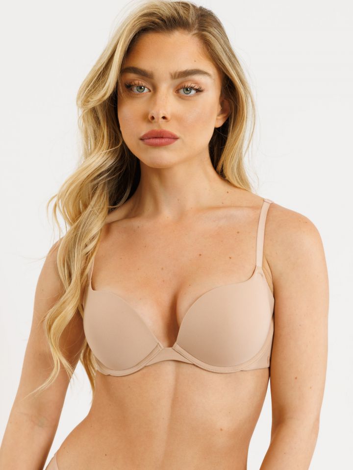 חזייה בגזרת פוש-אפ טוטאל-סטרץ’