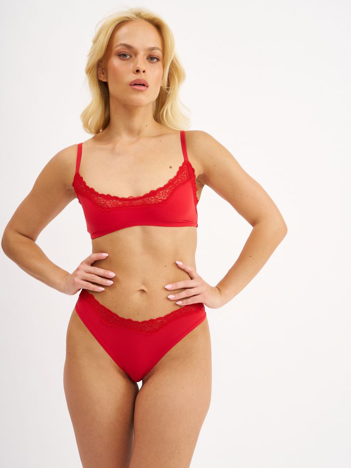 תחתוני צ’יקי תחרה טוטאל-סטרץ’