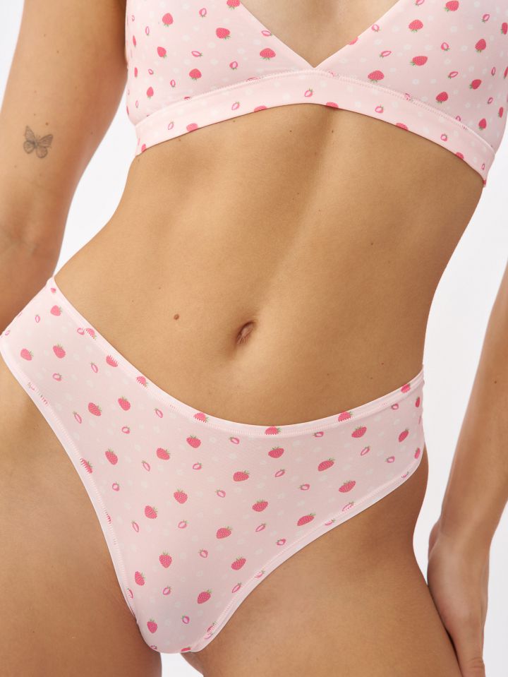 תחתוני חוטיני טוטאל סטרץ’