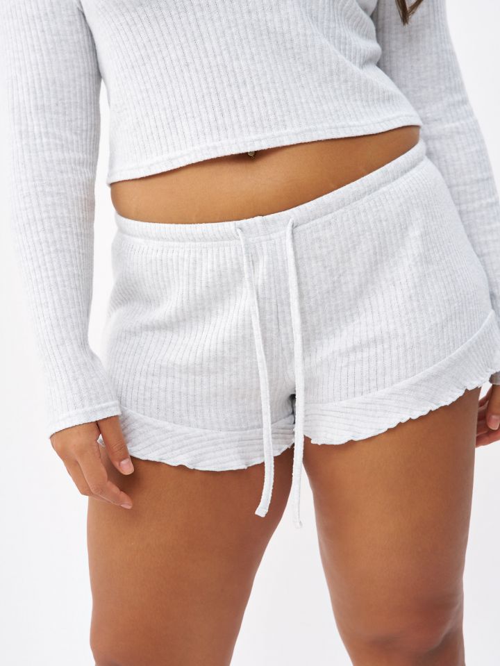 שורטס האצ׳י ריב