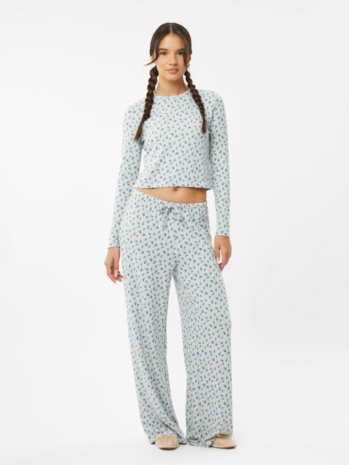 סט פיג׳מה פרחוני