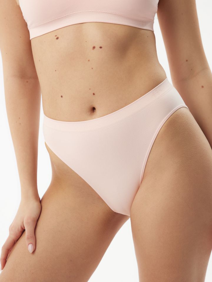 תחתוני היי-לג סימלס