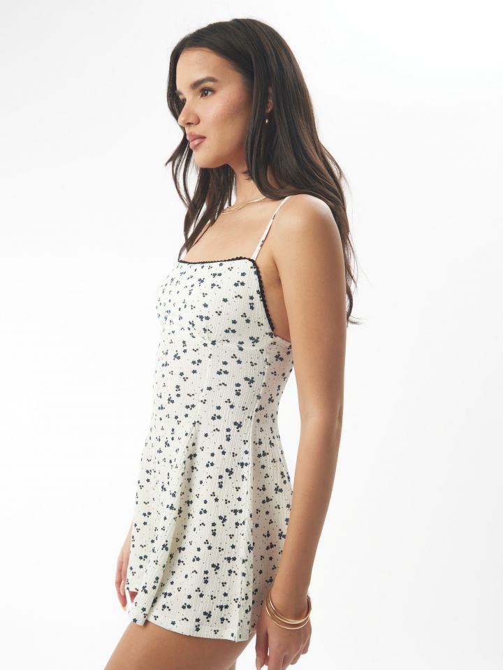 אוברול פרחוני