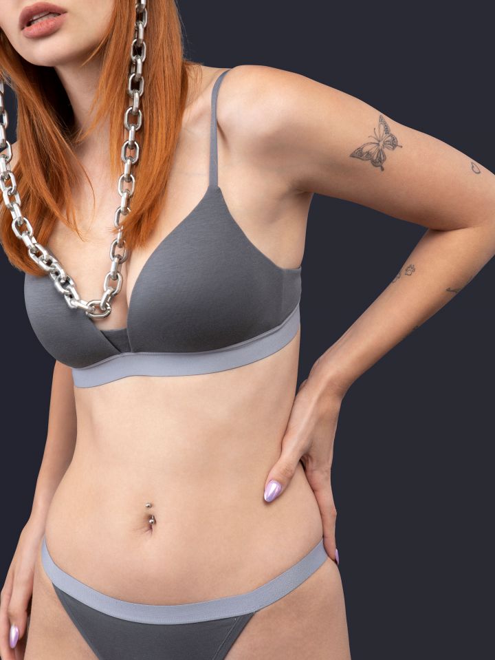 חזיית מודל ללא עצם MUST MIX