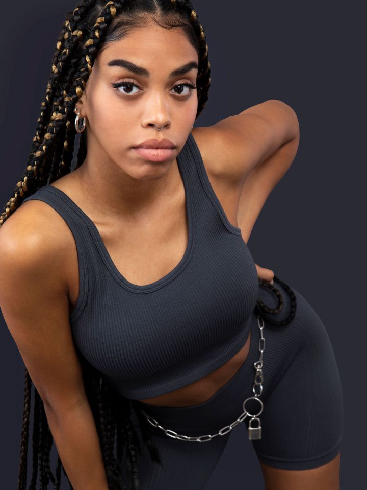 קרופ טופ ריב סימלס MUST MIX