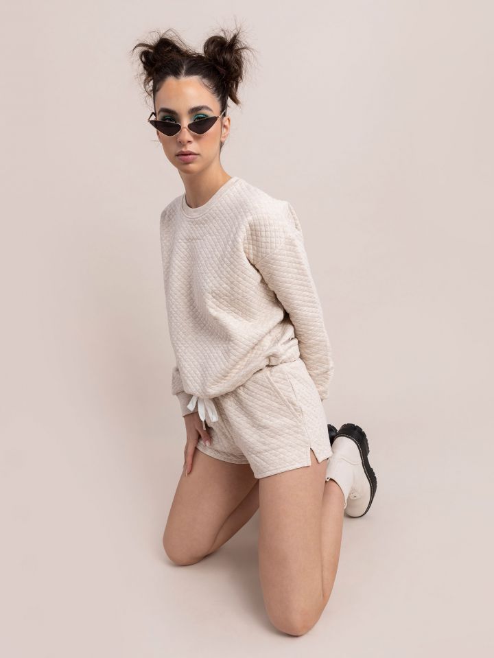 מכנסי קוילט קצרים SO BASIC