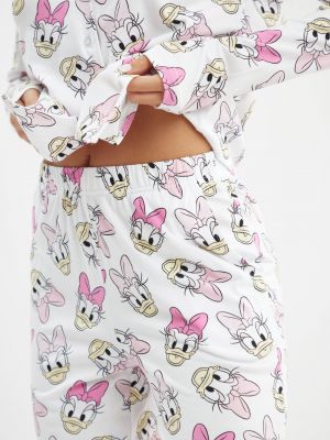 סט פיג׳מה מכופתרת דייזי דאק