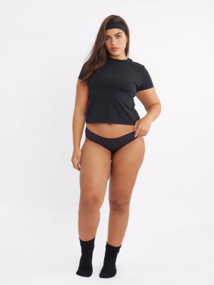 טישרט קצרה טוטאל סטרץ׳