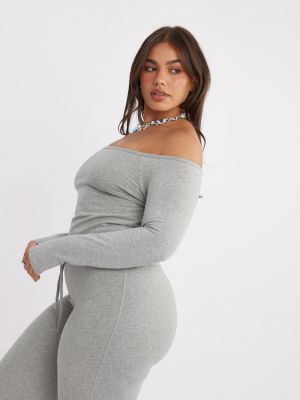 טישרט צמודה טוטאל סטרץ׳