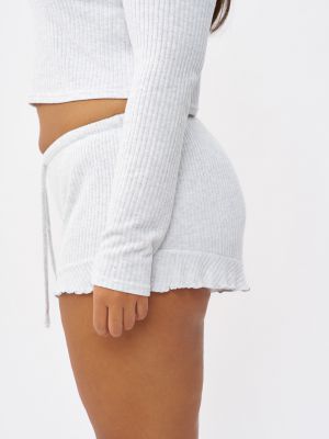 שורטס האצ׳י ריב