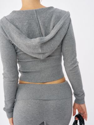 קפוצ׳ון סריג עם רוכסן