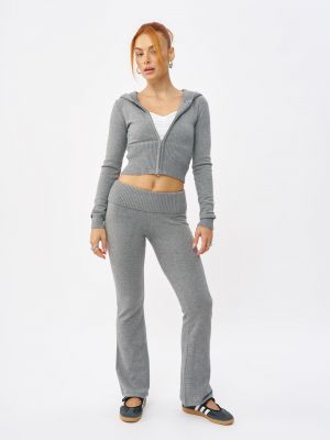 מכנסי סריג מתרחבים