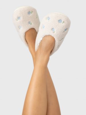 נעלי בית צמריריות