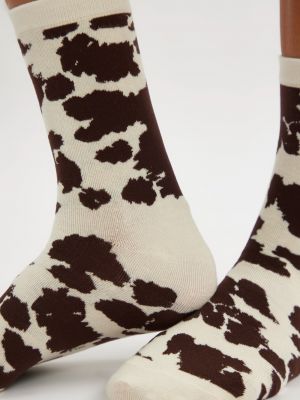 גרבי קרו פרה