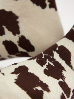 גרבי קרו פרה