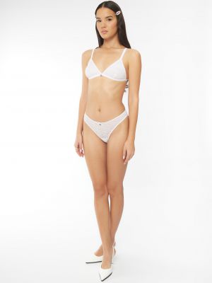 תחתוני חוטיני בגזרת וי