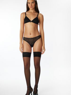 תחתוני חוטיני בגזרת וי