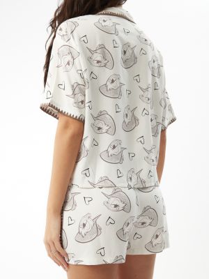 סט פיג׳מה מכופתרת דייזי דאק