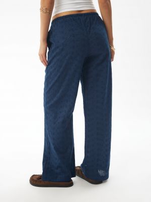 מכנסיים ארוכים תחרה שוויצרית