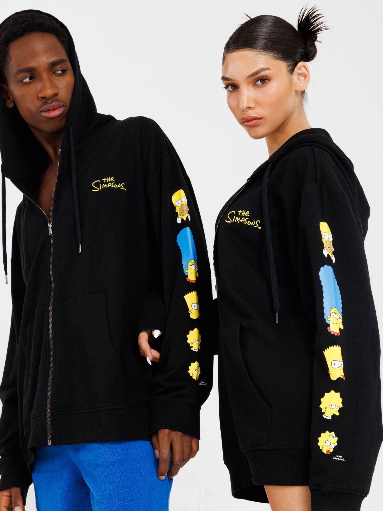 סווטשירט יוניסקס עם קפוצ’ון סימפסונס