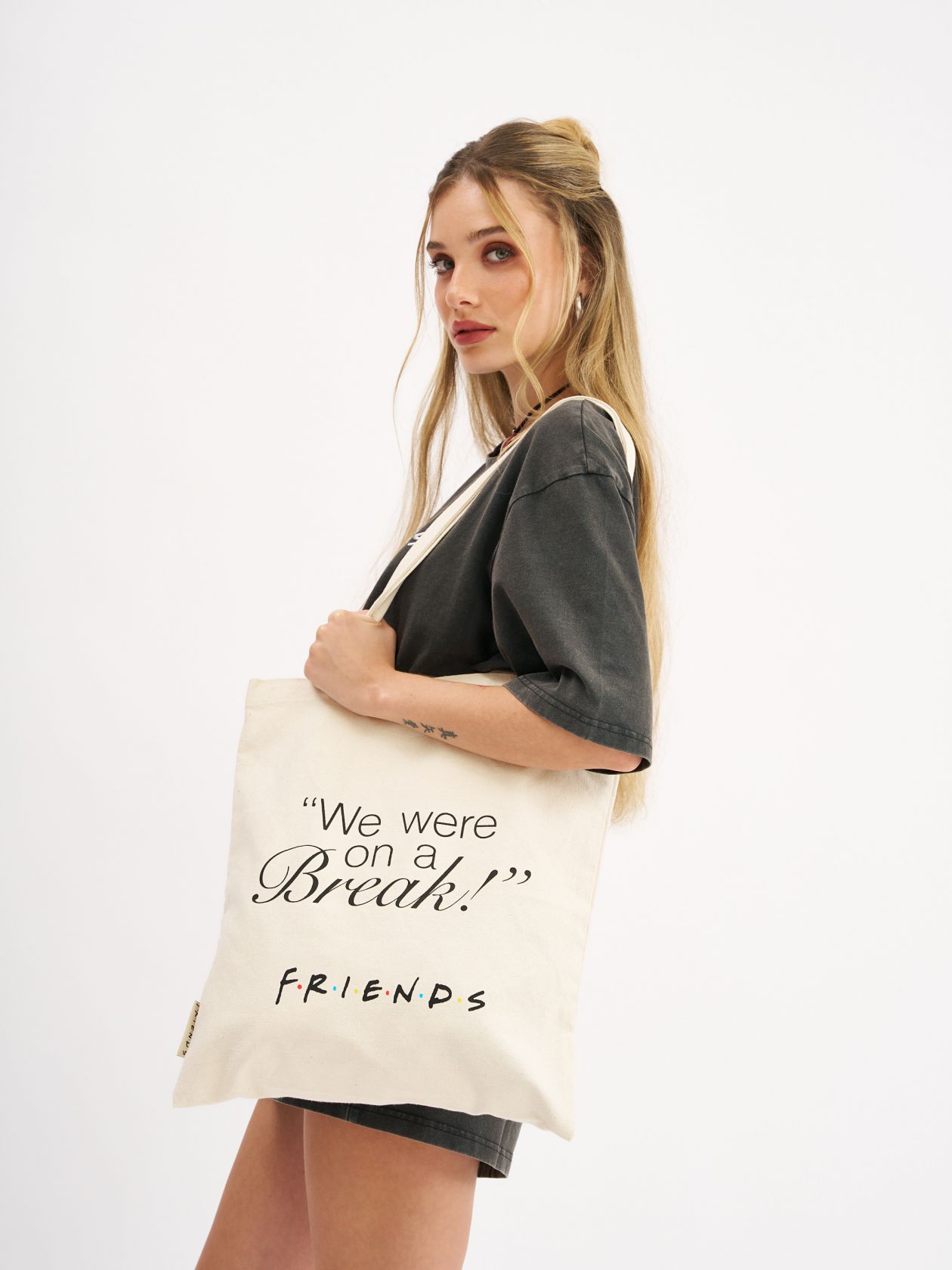 תיק שק חברים