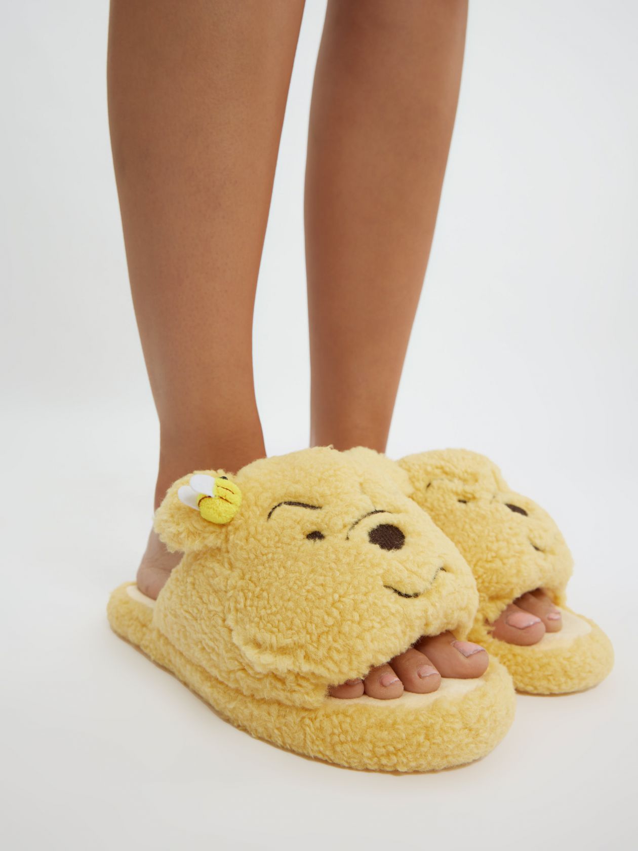 נעלי בית פו הדב