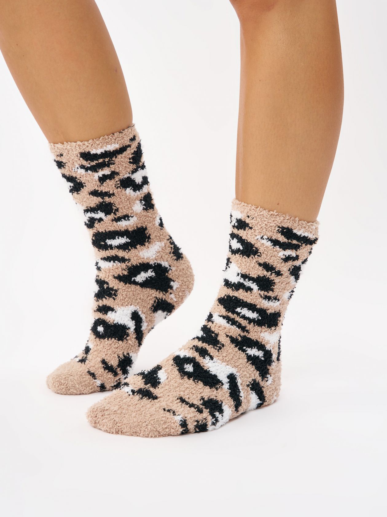 גרבי קרו פלאפי מנומרות