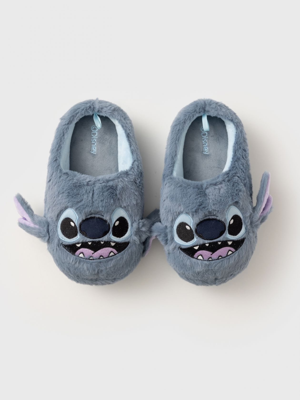 נעלי בית סטיץ׳