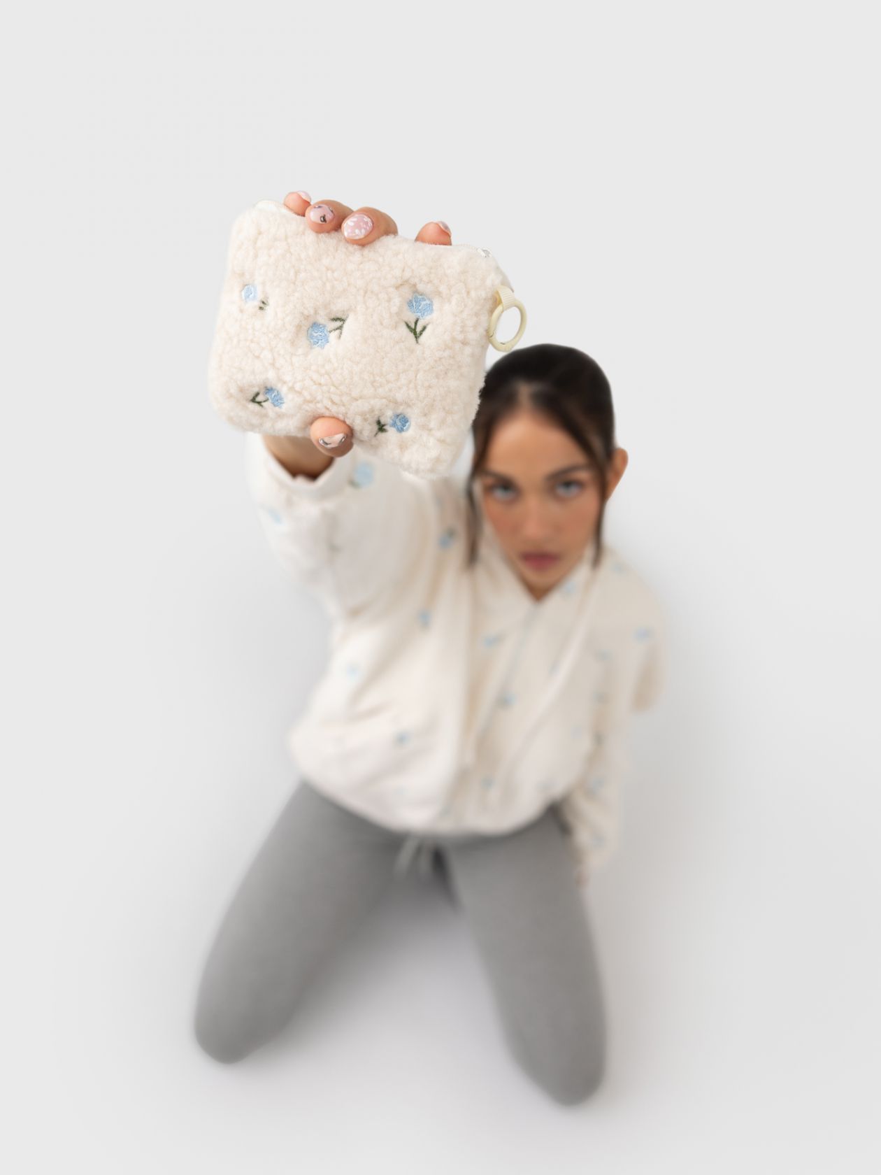 ארנק מטבעות פרחוני