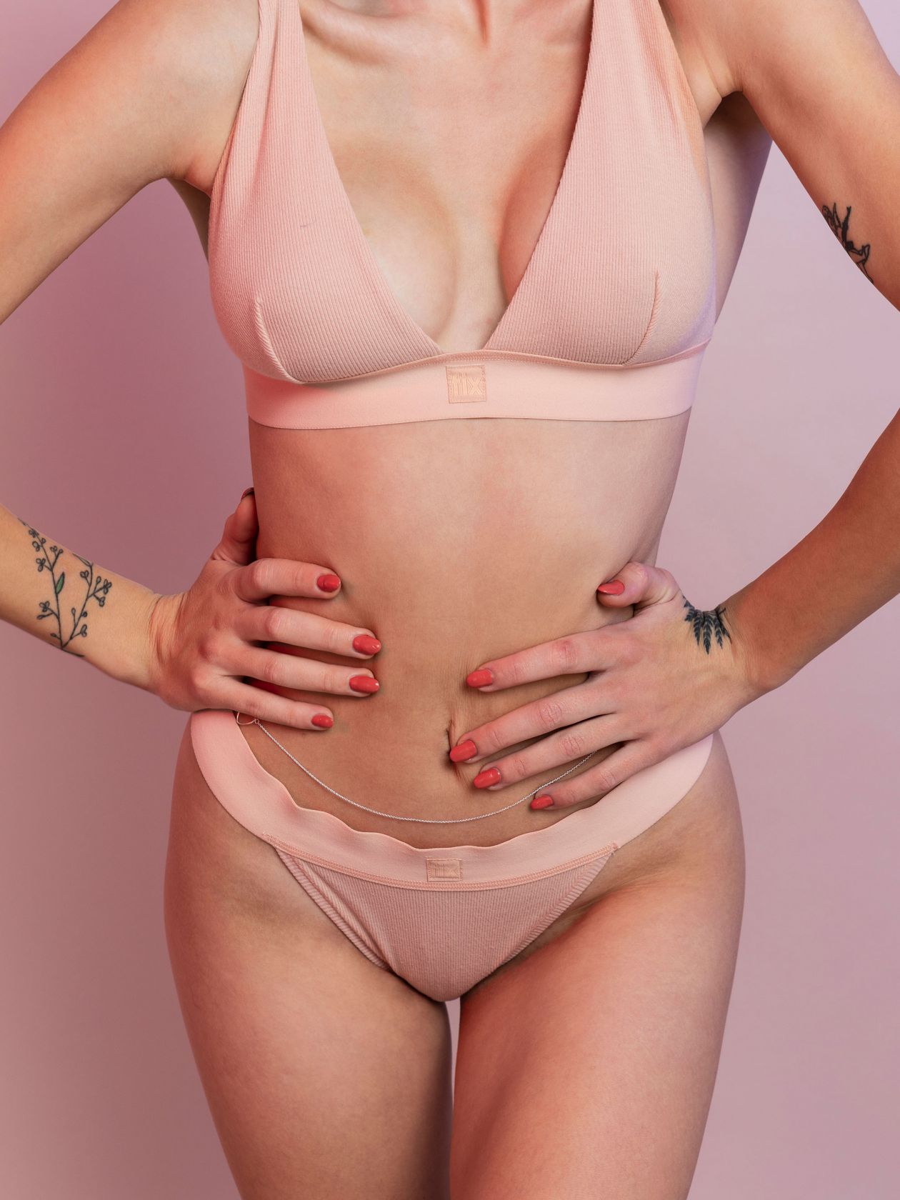 ברלט משולשים ריב לוגו SO BASIC