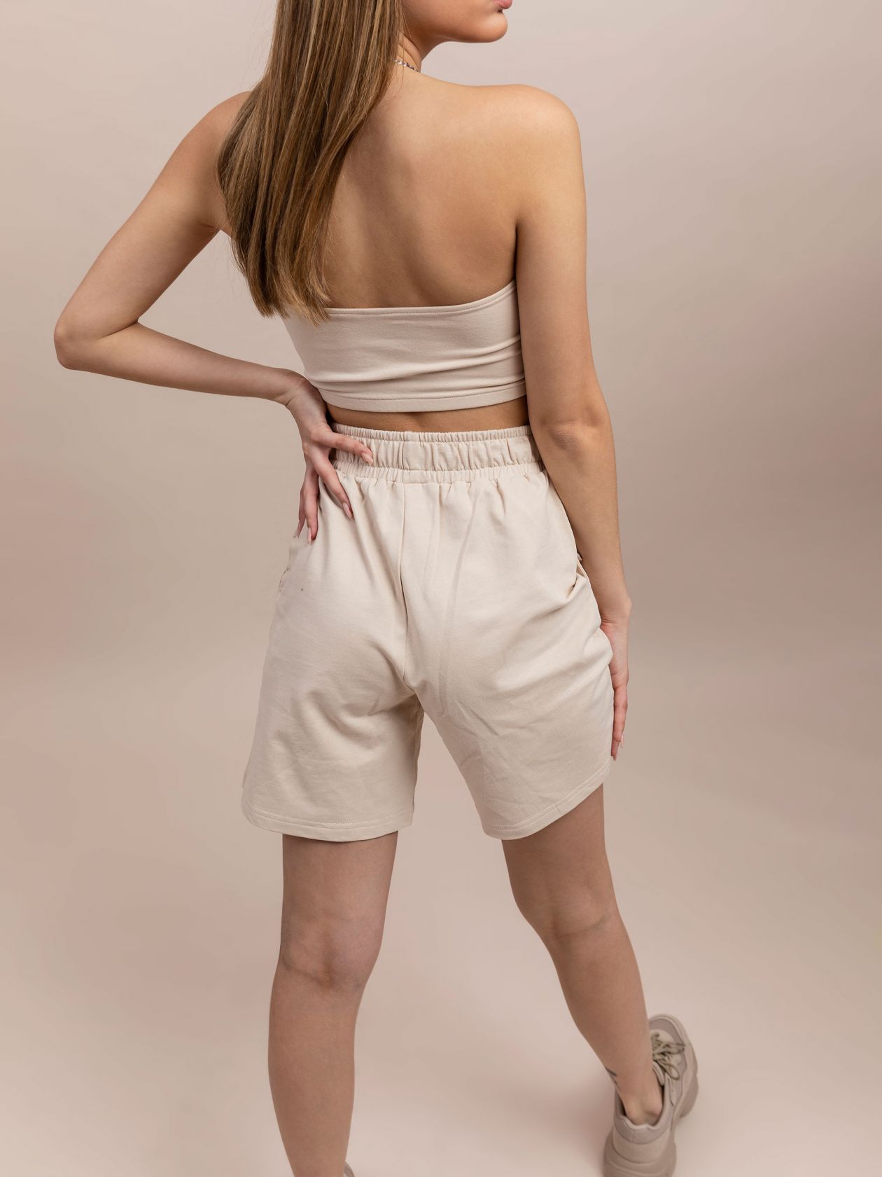 סט מכנסי באגי וטופ בנדו SO BASIC